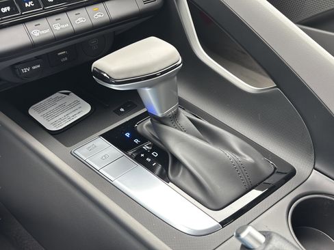 New 2026 Hyundai Elantra Sport FWD image 18