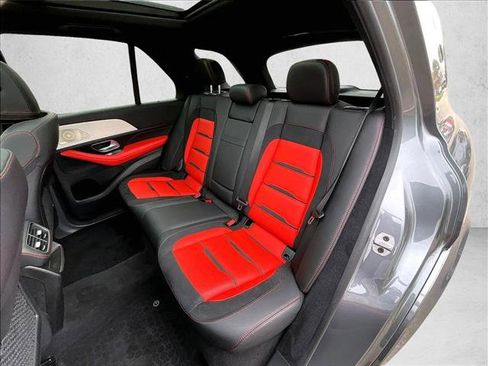 Used 2024 Mercedes-Benz GLE 53 AMG 4MATIC image 25