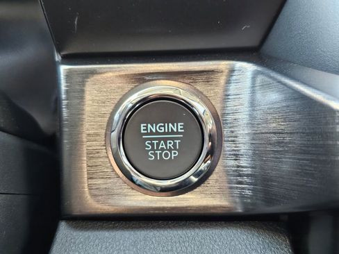 New 2025 Ford F250 Lariat w/ Lariat Ultimate Package image 19