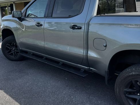 Used 2019 Chevrolet Silverado 1500 LT Trail Boss image 3