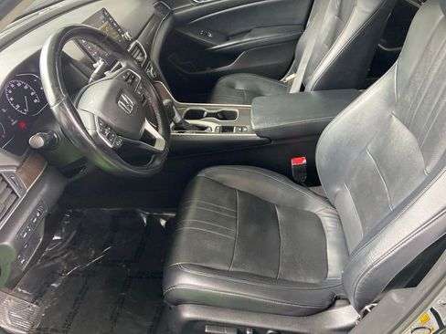 Used 2018 Honda Accord Touring image 36