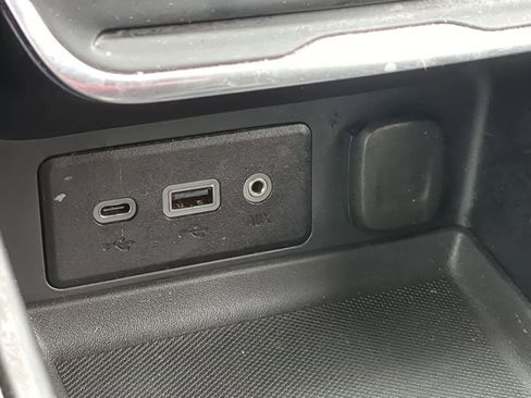 Used 2020 GMC Terrain SLE w/ Driver Convenience Package image 29