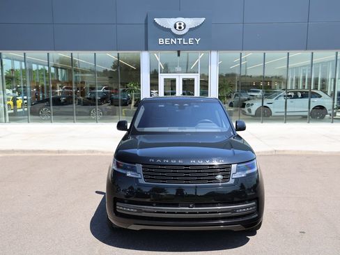 Used 2023 Land Rover Range Rover SE AWD/4WD image 13