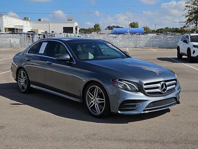 Used 2018 Mercedes-Benz E 300 image 3