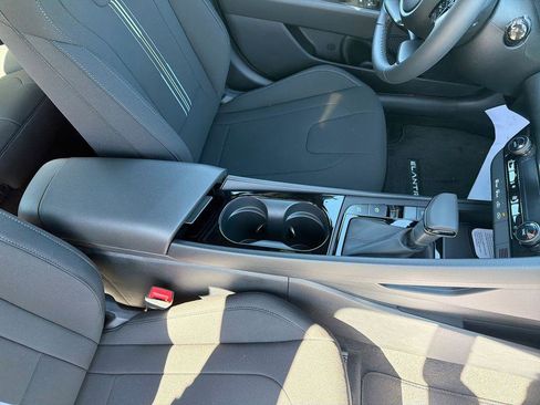 New 2026 Hyundai Elantra Sport image 30