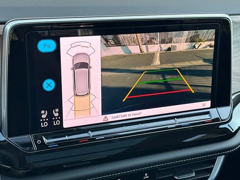 New 2026 Volkswagen Atlas SE image 18