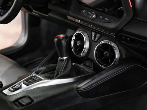 Used 2018 Chevrolet Camaro SS image 20