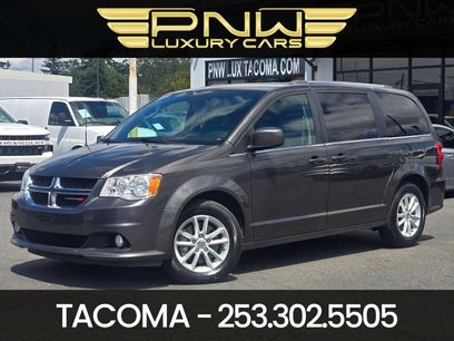 Used 2019 Dodge Grand Caravan SXT w/ Rear Park Assist Package