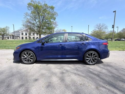 Used 2022 Toyota Corolla SE w/ Carpet Mat Package (TMS) FWD image 35