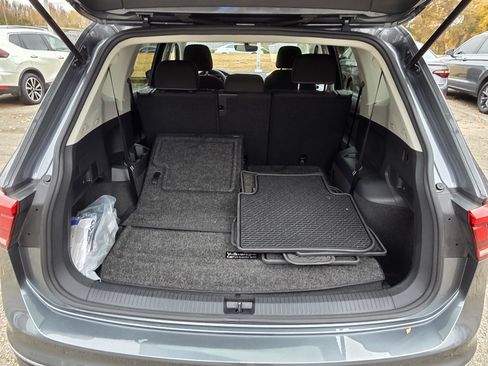 Certified 2023 Volkswagen Tiguan S image 8