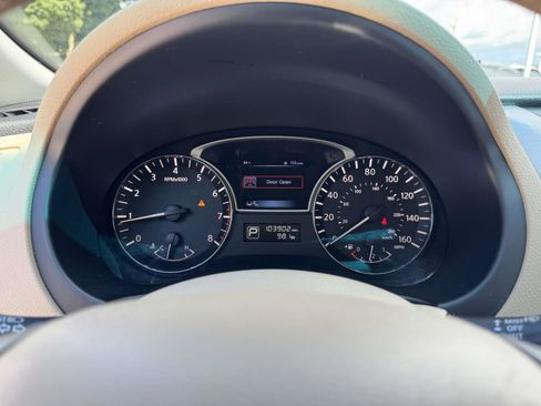 Used 2015 Nissan Altima 2.5 SL w/ Technology Package FWD image 24