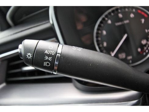 Certified 2023 Cadillac XT5 Luxury image 17