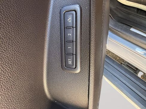 Used 2016 Chevrolet Tahoe LTZ AWD/4WD image 25