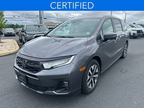 Used 2025 Honda Odyssey EX-L image 3