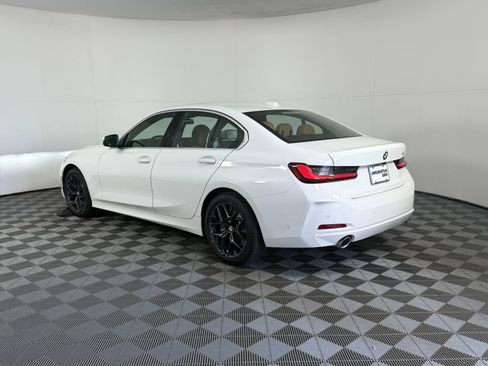 Used 2026 BMW 330i Sedan w/ Convenience Package RWD image 3