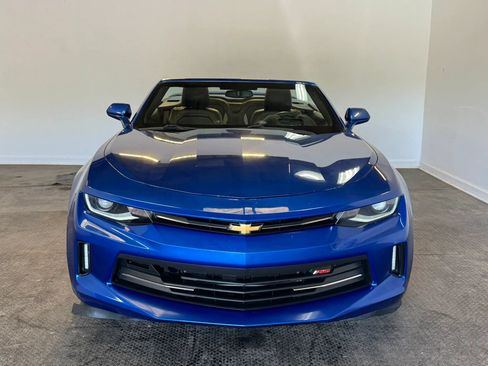 Used 2017 Chevrolet Camaro LT RWD image 2