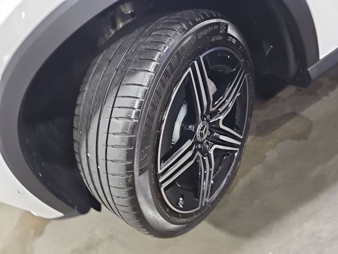 Certified 2026 Mercedes-Benz GLC 300 image 34