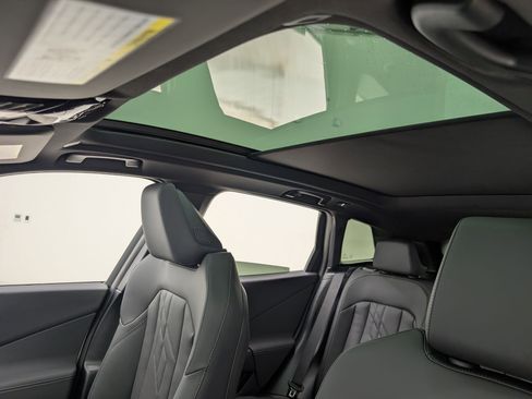 New 2026 BMW X3 M50 w/ Premium Package image 16