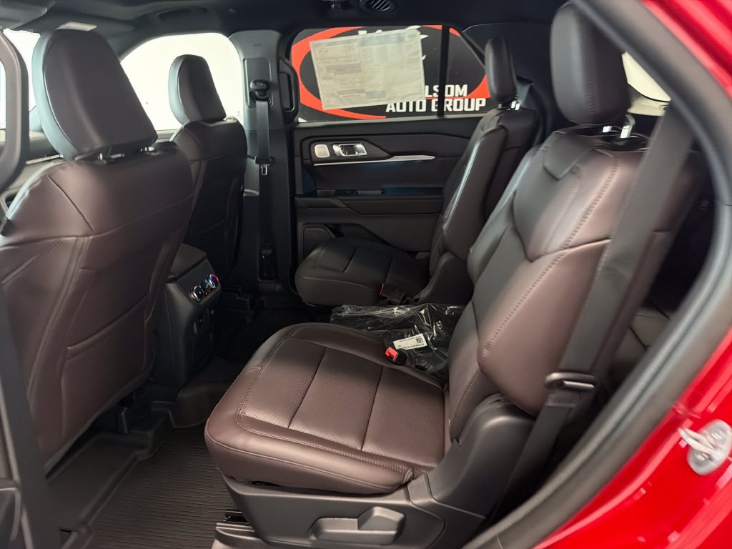 New 2026 Ford Explorer Platinum RWD image 15