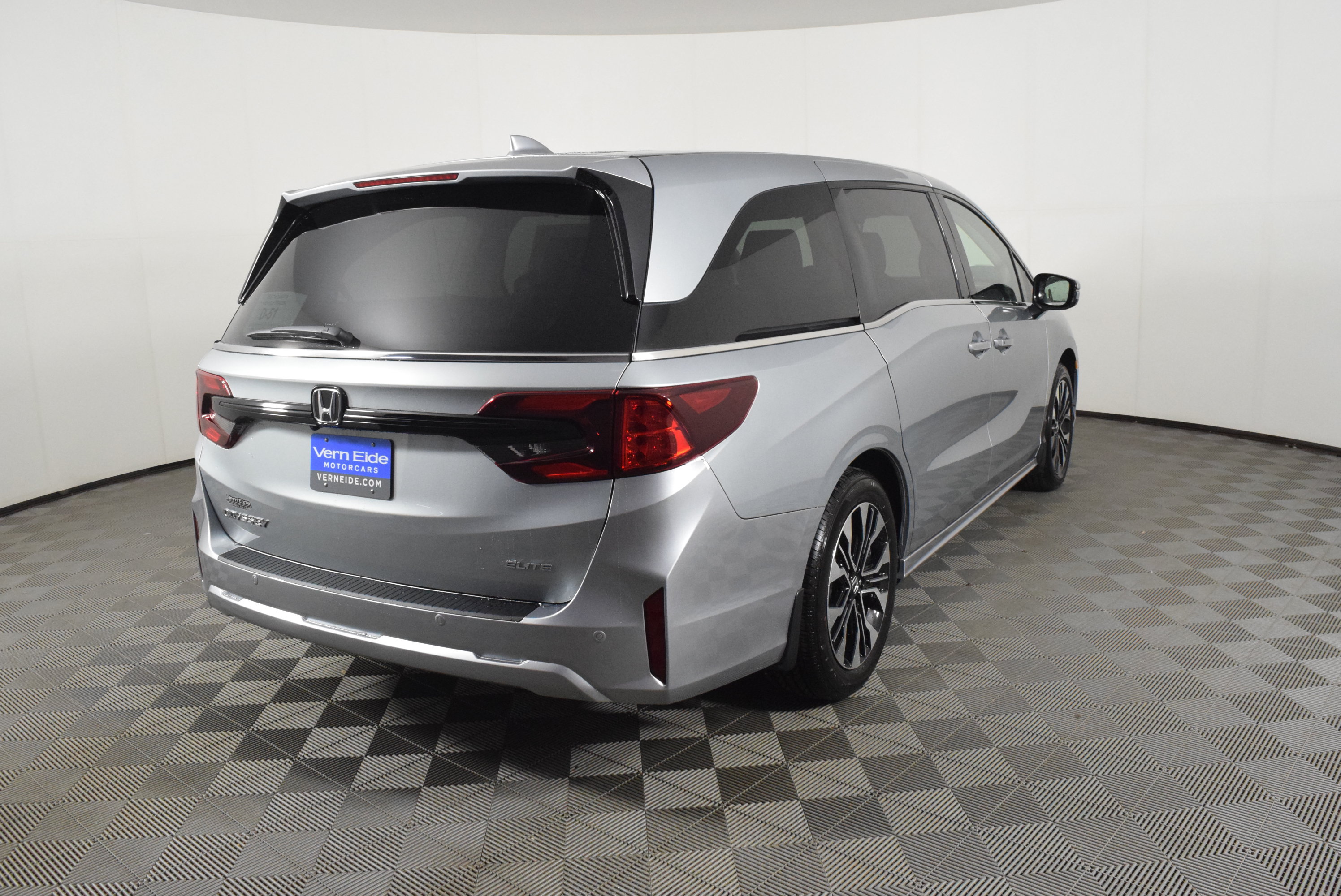New 2027 Honda Odyssey Elite image 6