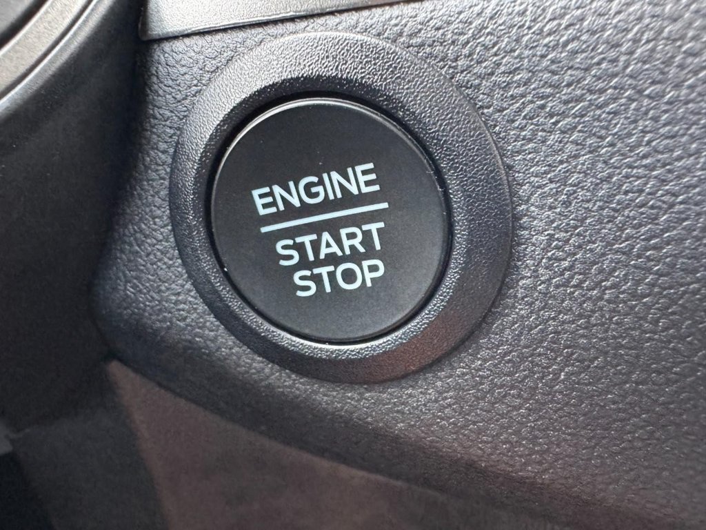 Certified 2023 Ford Escape Active AWD/4WD image 21