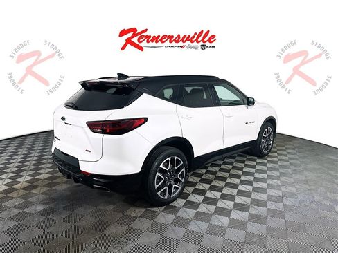 Used 2023 Chevrolet Blazer RS w/ Driver Confidence II Package image 7