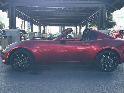 Used 2025 MAZDA MX-5 Miata RF Grand Touring RWD image 15