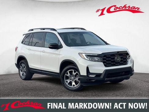 Used 2023 Honda Passport TrailSport image 1