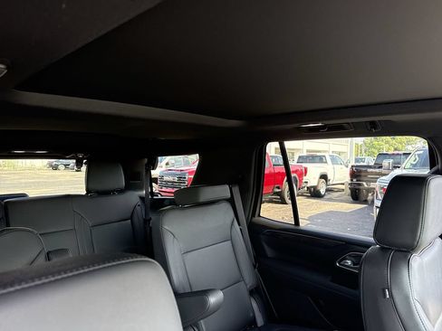 Certified 2024 Chevrolet Tahoe Z71 w/ Luxury Package AWD/4WD image 14