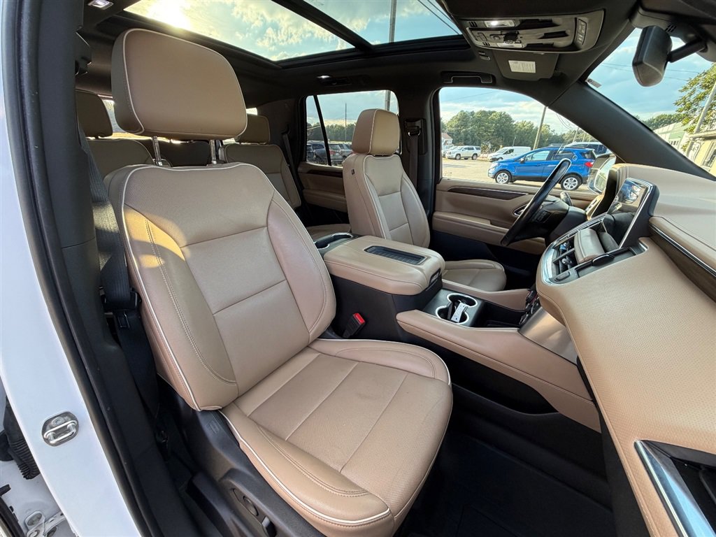 Used 2021 Chevrolet Tahoe Premier AWD/4WD image 25