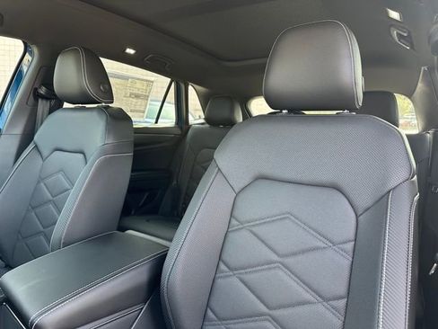 New 2026 Volkswagen Atlas Cross Sport SE image 11