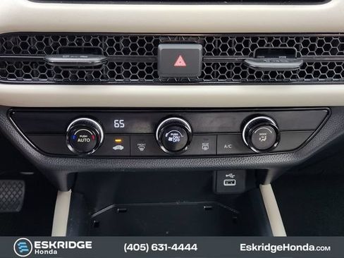 Used 2023 Honda HR-V LX image 19