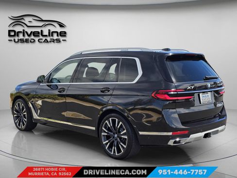 Used 2025 BMW X7 xDrive40i w/ Premium Package AWD/4WD image 14