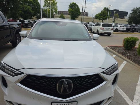 Used 2024 Acura MDX FWD image 2