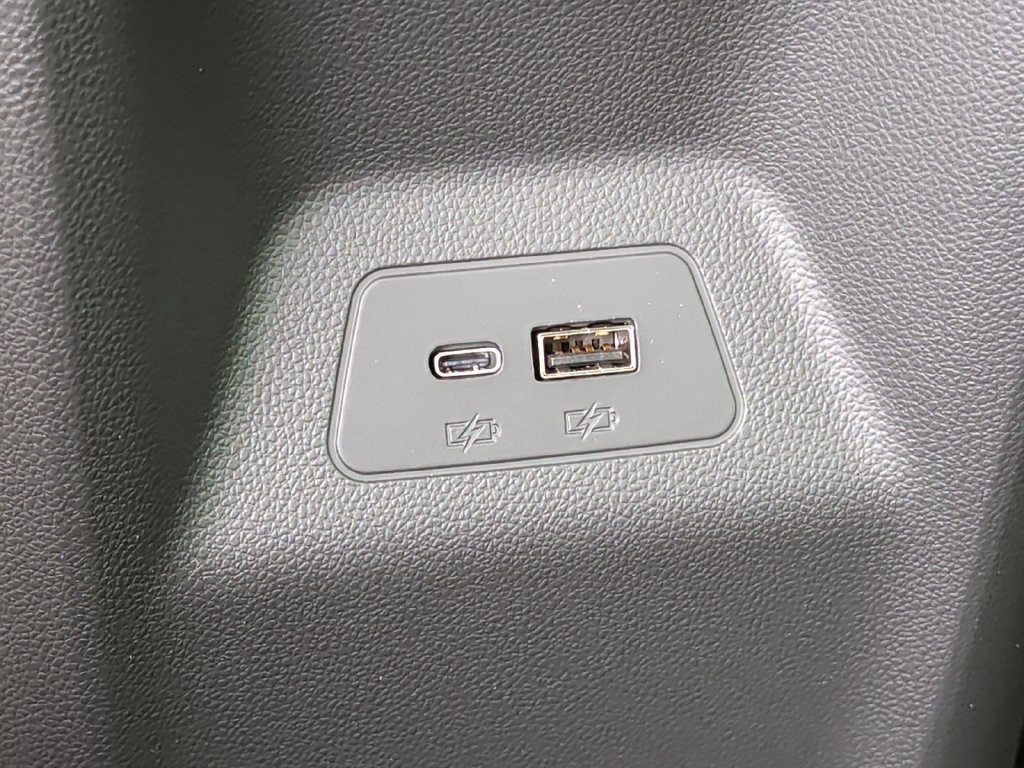 New 2026 Buick Envision Sport Touring AWD/4WD image 37