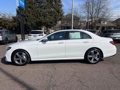 Used 2020 Mercedes-Benz E 350 4MATIC Sedan image 4