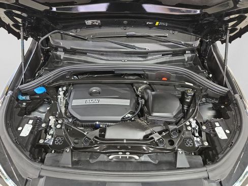 Used 2025 BMW X1 xDrive28i w/ Technology Package AWD/4WD image 8