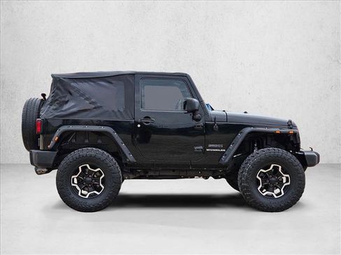Used 2015 Jeep Wrangler Sport AWD/4WD image 4