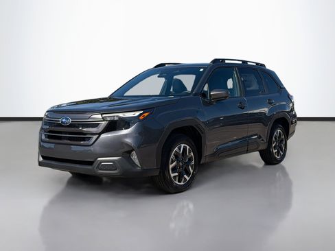 Used 2026 Subaru Forester Premium image 7