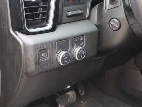 Used 2024 GMC Sierra 1500 Denali RWD image 25