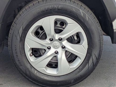 Used 2024 Toyota RAV4 LE image 12