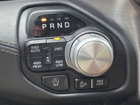 Used 2019 RAM 1500 Limited AWD/4WD image 17