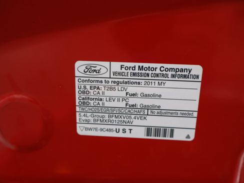 Used 2011 Ford Mustang Shelby GT500 RWD image 18