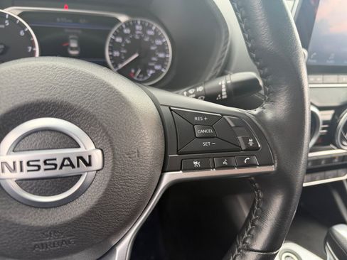 Used 2023 Nissan Sentra SV image 19