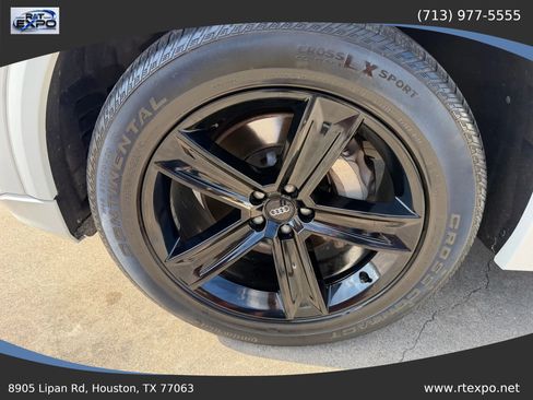 Used 2019 Audi Q8 Premium w/ Convenience Package AWD/4WD image 14