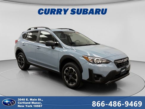 Used 2023 Subaru Crosstrek 2.0i image 7
