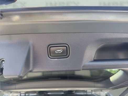 Used 2024 Hyundai Palisade Limited image 28
