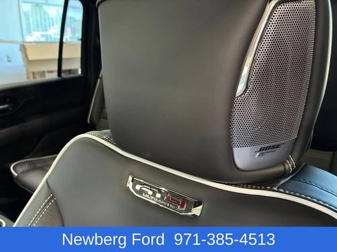 Used 2025 GMC Yukon XL AT4 Ultimate w/ LPO, AT4 Appearance Package AWD/4WD image 29