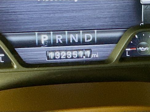 Used 2019 RAM 1500 Laramie image 19