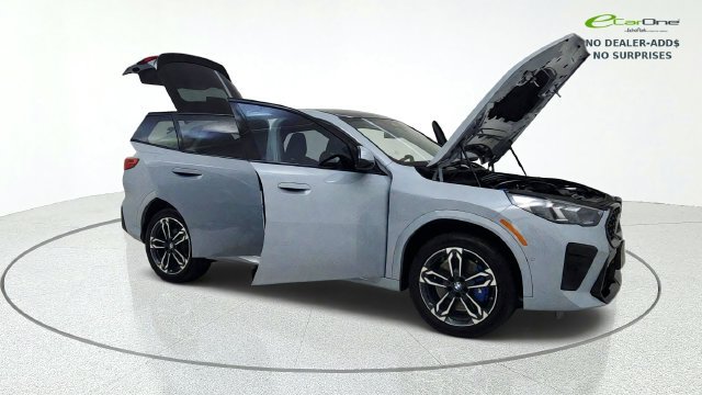 Used 2026 BMW X2 xDrive28i w/ Technology Package AWD/4WD image 21
